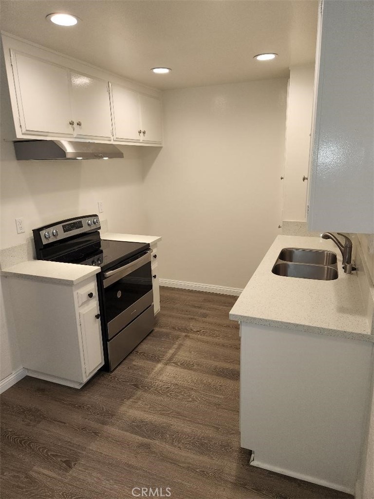 MacArthur Village (MAVL) - Residential Lease