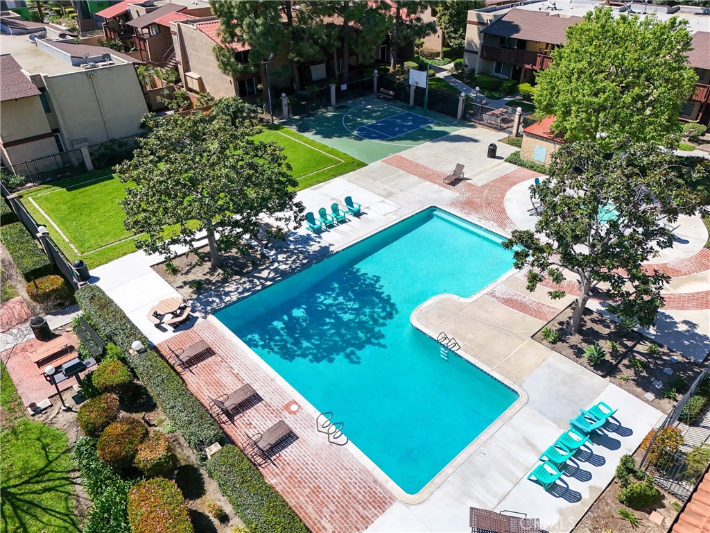 MacArthur Village (MAVL) - Residential Lease
