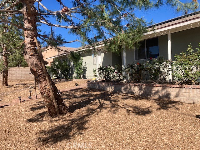 9728 Mountain View Avenue