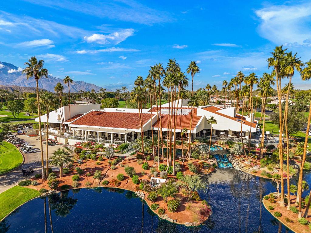 The Springs C.C. - Residential