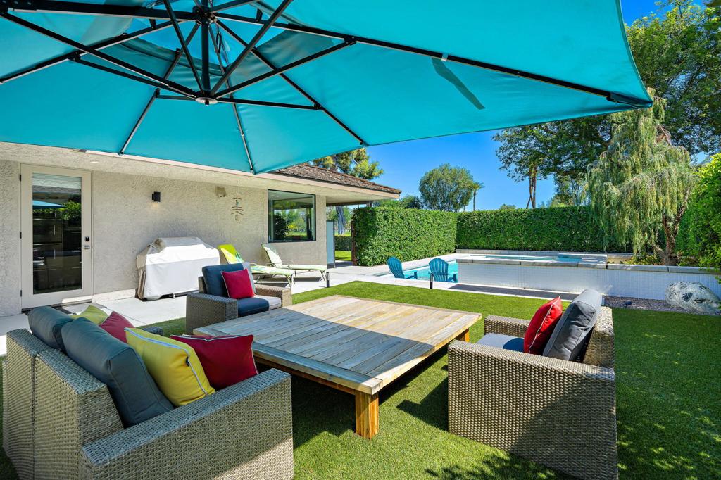 The Springs C.C. - Residential