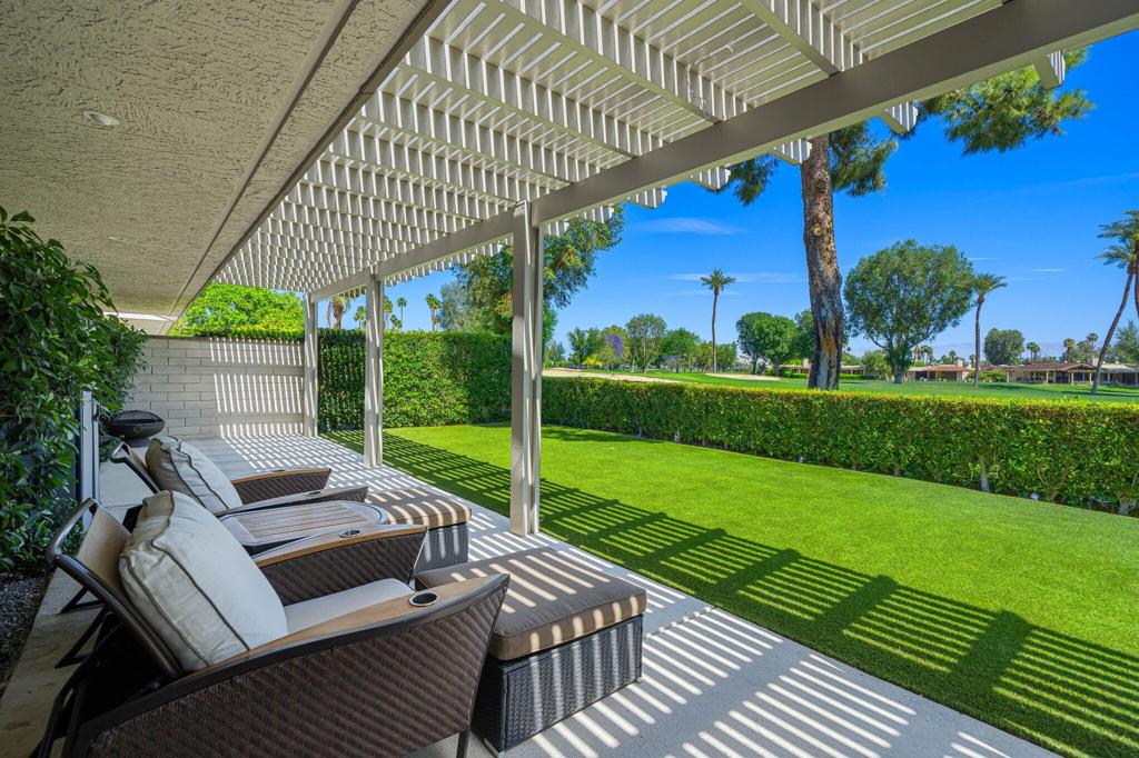 The Springs C.C. - Residential