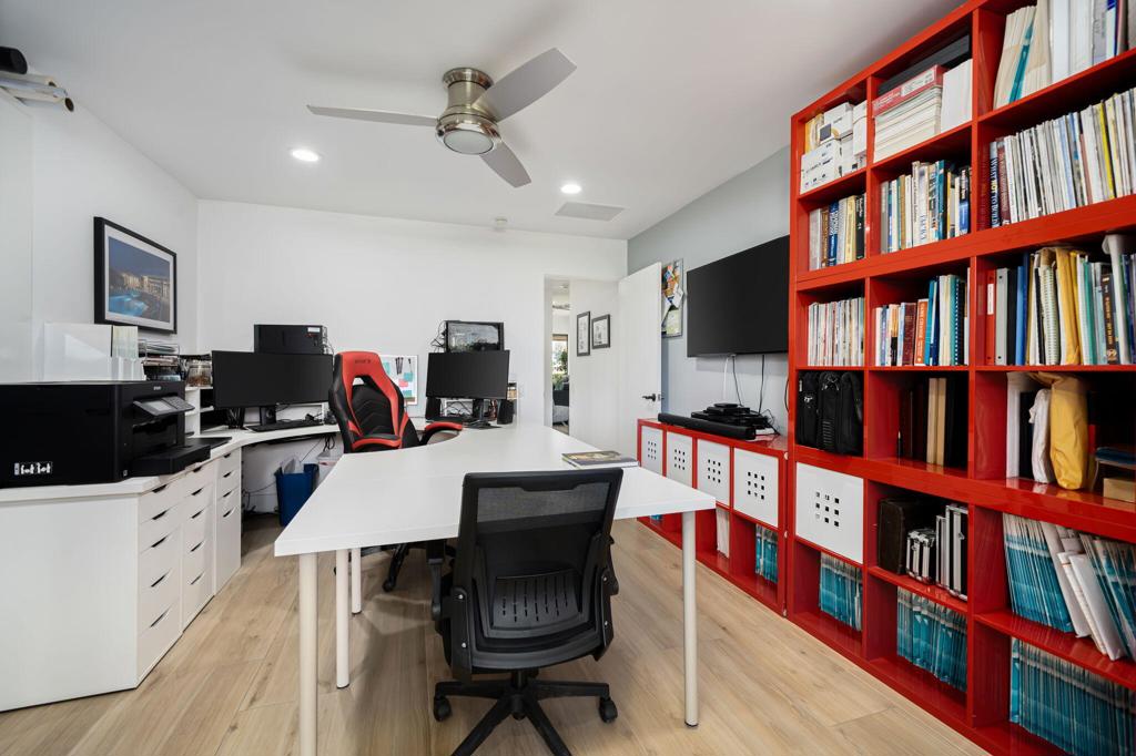 The Springs C.C. - Residential