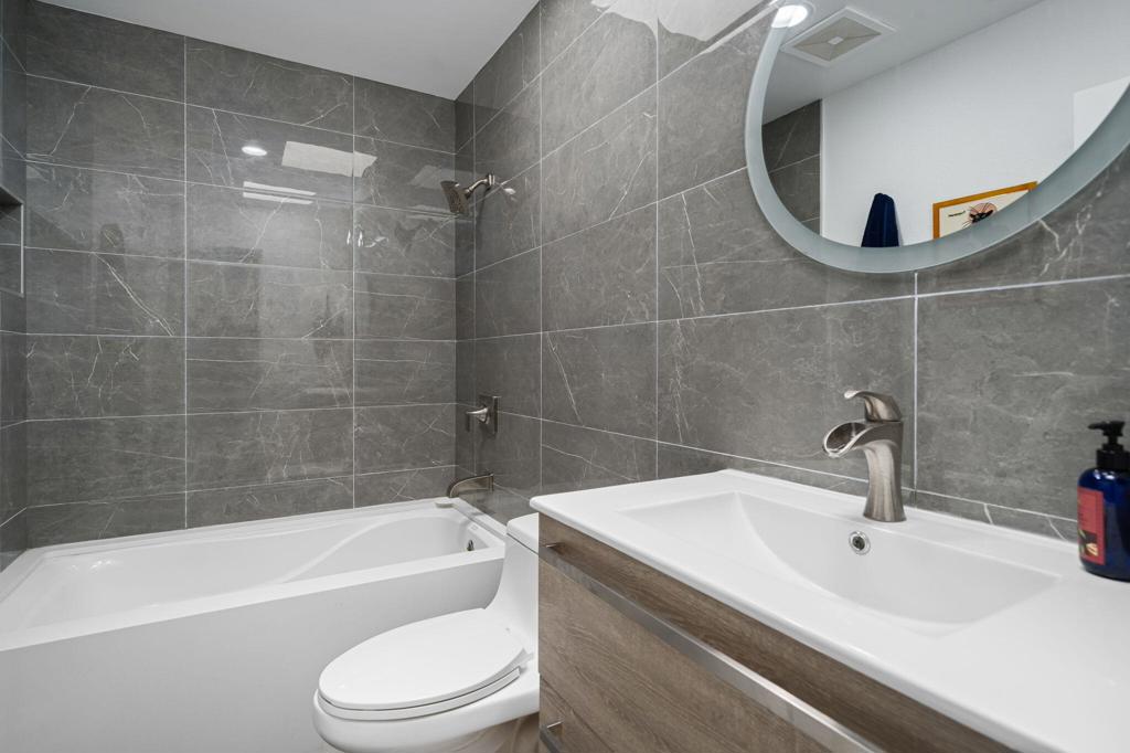 The Springs C.C. - Residential