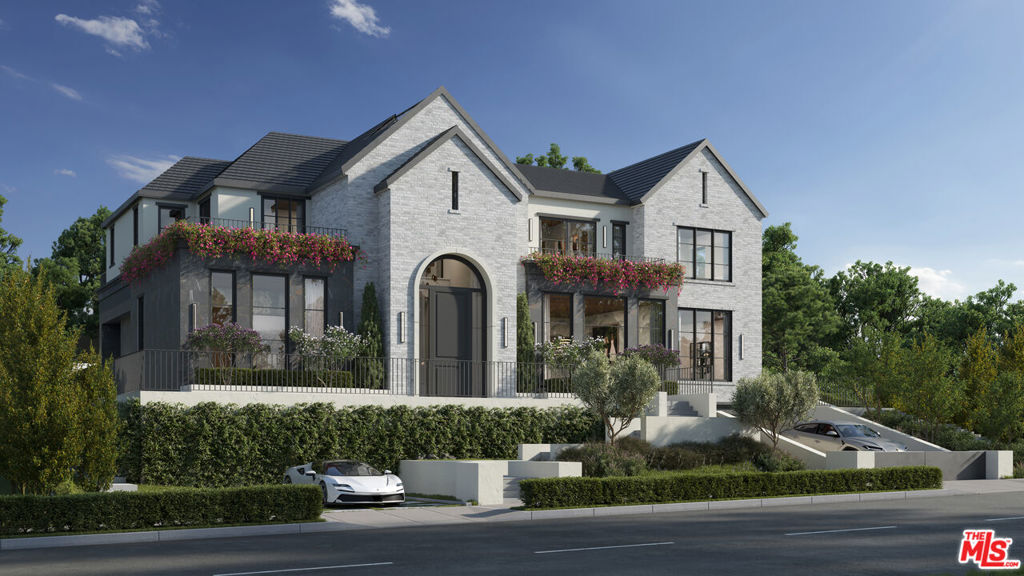 453 Dalehurst Avenue