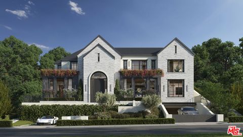 Photo of 453 Dalehurst Avenue, Los Angeles, CA 90024 (MLS # 25479725)