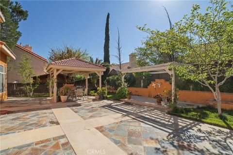 Photo of 12650 Cobalt Rd, Victorville, CA 92392 (MLS # CV26065637)