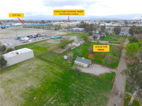 Photo of 460 S Berkeley Avenue, San Bernardino, CA 92410 (MLS # CV26203782)