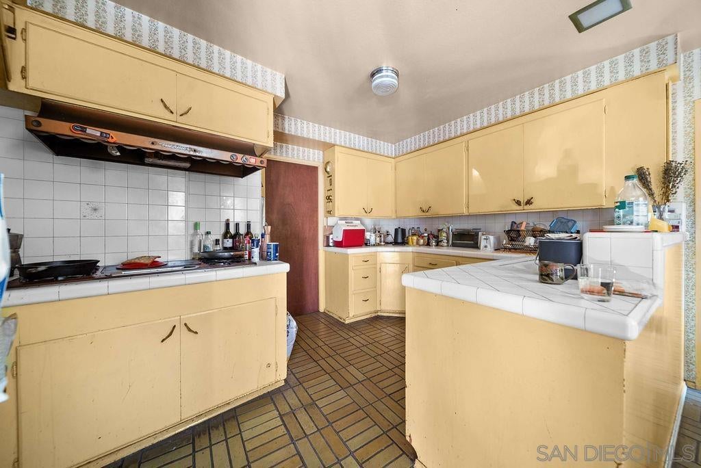 5987 Sagebrush Rd.