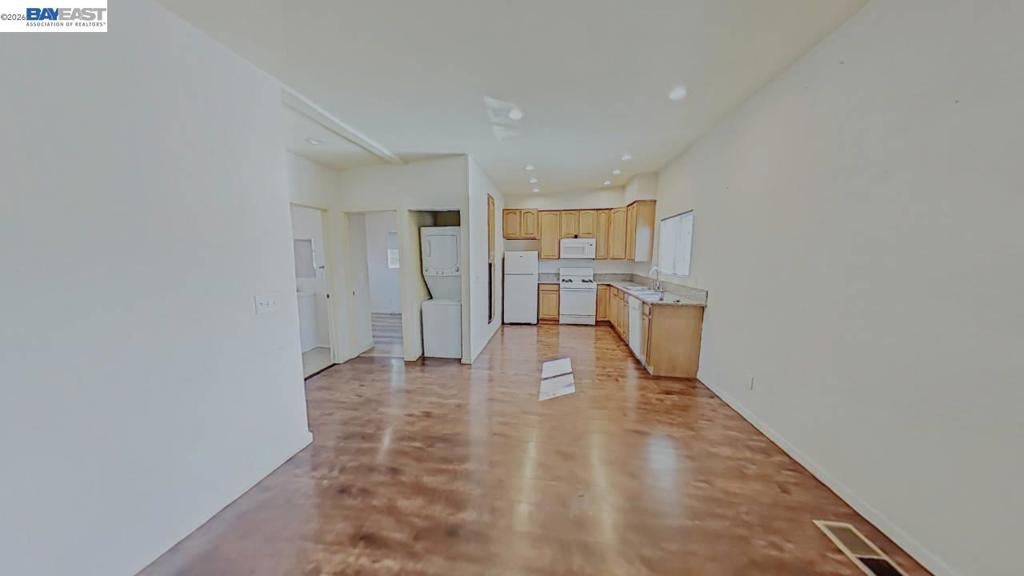 606 Placid Ln