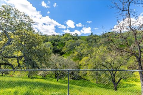 Tiny photo for 11127 Cebada Road, Atascadero, CA 93422 (MLS # NS26046485)