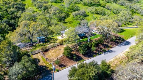 Tiny photo for 11127 Cebada Road, Atascadero, CA 93422 (MLS # NS26046485)