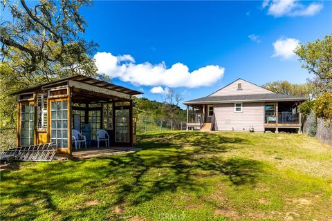 Tiny photo for 11127 Cebada Road, Atascadero, CA 93422 (MLS # NS26046485)