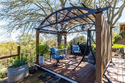 Tiny photo for 11127 Cebada Road, Atascadero, CA 93422 (MLS # NS26046485)