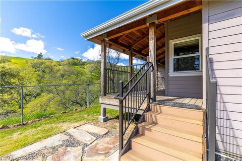 Tiny photo for 11127 Cebada Road, Atascadero, CA 93422 (MLS # NS26046485)