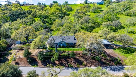 Tiny photo for 11127 Cebada Road, Atascadero, CA 93422 (MLS # NS26046485)