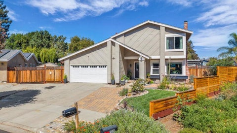 Photo of 7385 Thayer Court, Gilroy, CA 95020 (MLS # ML82062811)