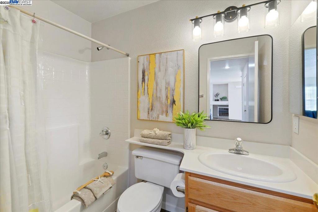 CA MOUNTAIN VIEW - Residential