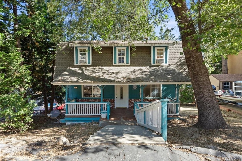 107 Pine Ridge
