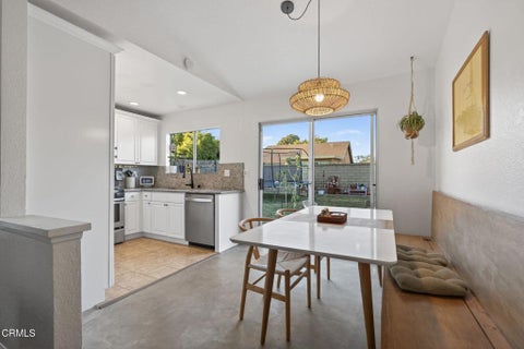 Tiny photo for 5681 Calle Sencillo, Camarillo, CA 93012 (MLS # V1-37634)