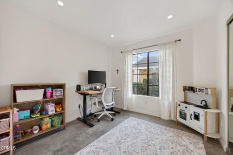 Tiny photo for 5681 Calle Sencillo, Camarillo, CA 93012 (MLS # V1-37634)