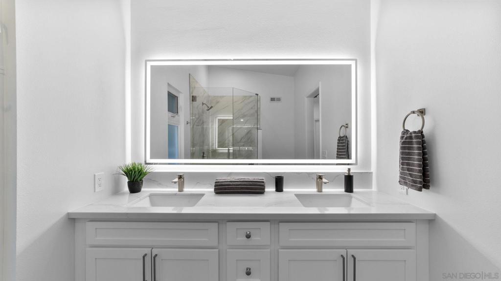 Pacific Beach - Residential