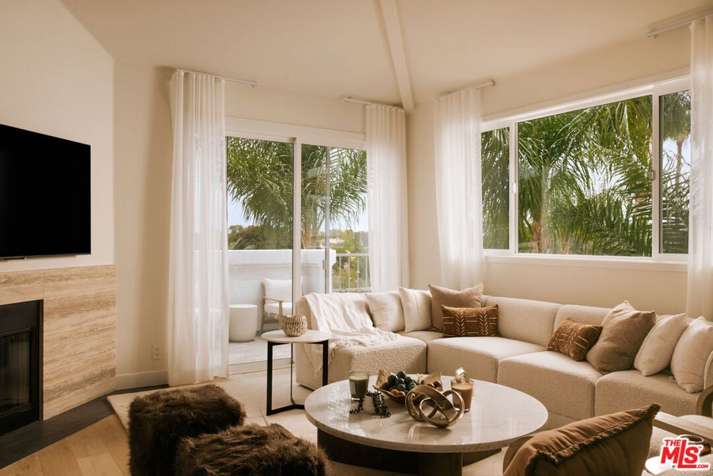 6489 Cavalleri Road 408, Malibu CA 90265