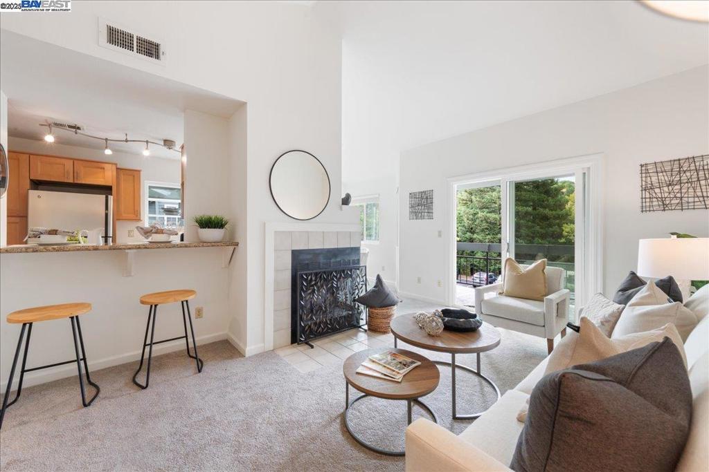 CANYON MEADOWS - Residential