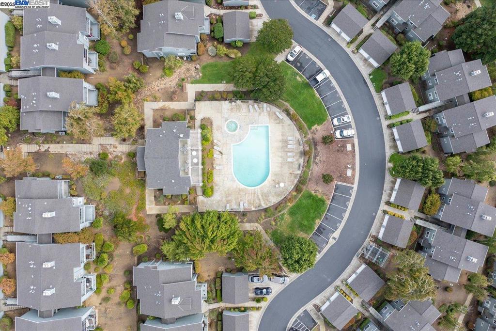 CANYON MEADOWS - Residential