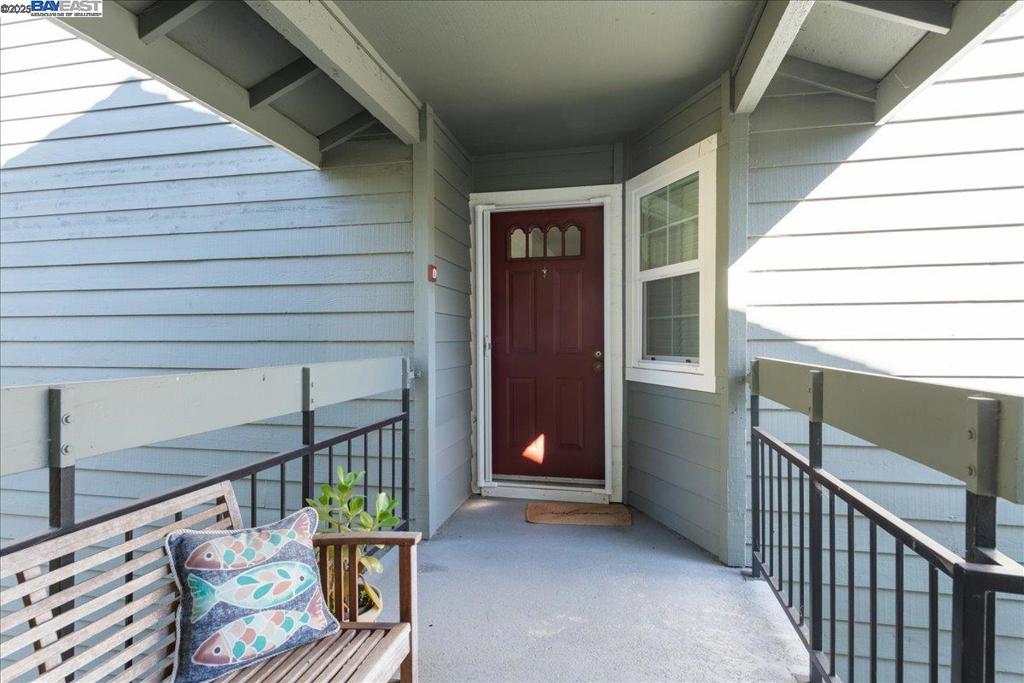 CANYON MEADOWS - Residential