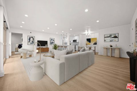 Photo of 2021 California Avenue #2, Santa Monica, CA 90403 (MLS # 26668181)