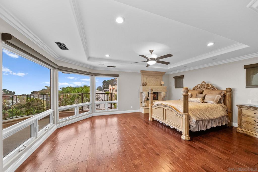 Del Mar - Residential