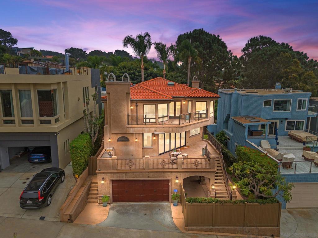 Del Mar - Residential