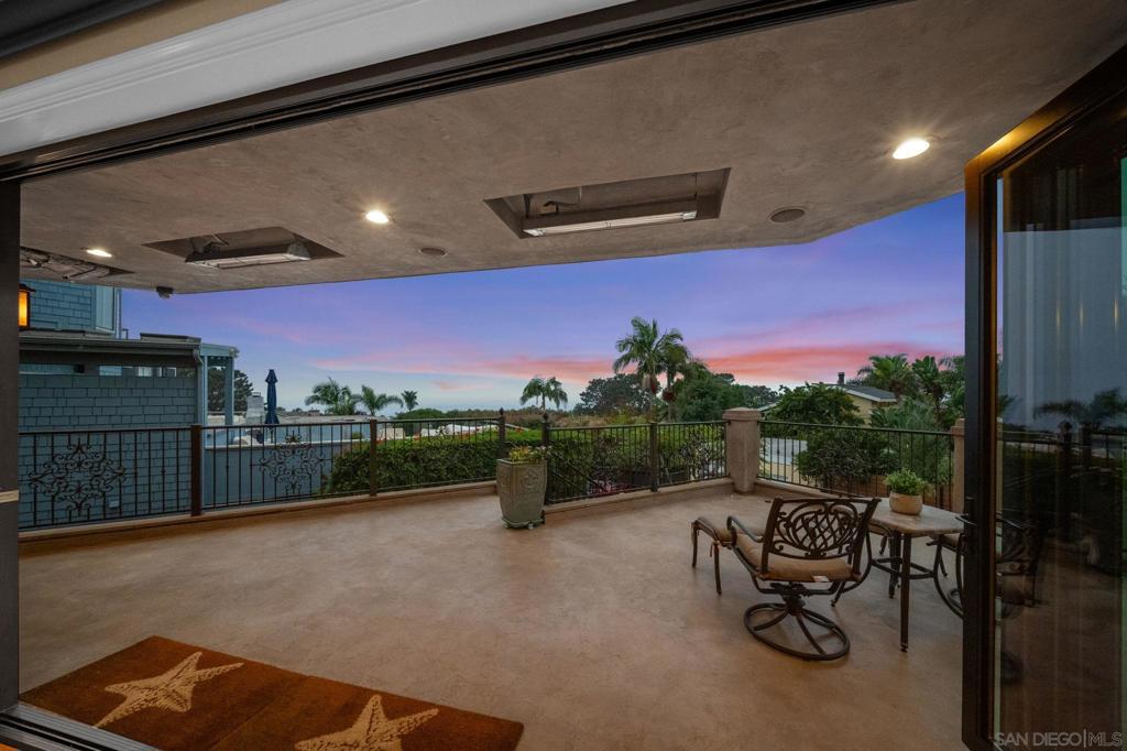 Del Mar - Residential