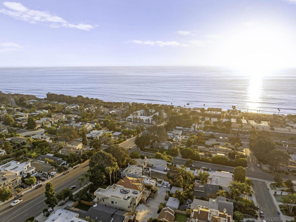 Del Mar - Residential