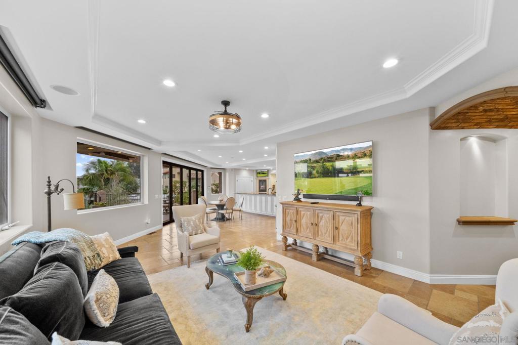 Del Mar - Residential