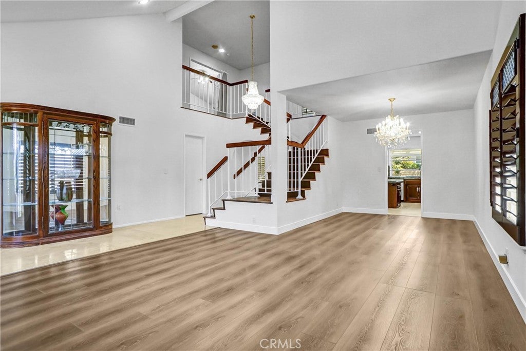 3835 Calle Alta Vista