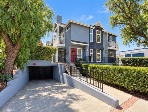 Photo of 29 S Allen Avenue #102, Pasadena, CA 91106 (MLS # TR26205235)