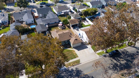 Photo of 4403 Shadeway Road, Lakewood, CA 90713 (MLS # SB26220575)