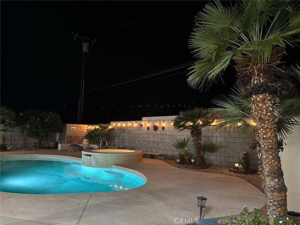 66026 Avenida Cadena