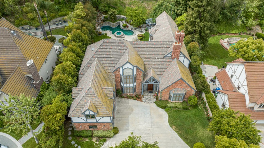 4619 Westchester Drive
