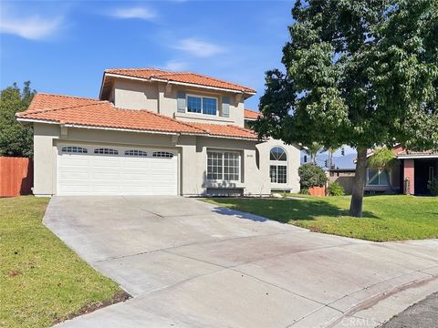 Photo of 3680 Morning Glory Dr, Rialto, CA 92377 (MLS # OC26049393)