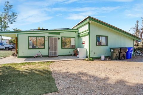 Photo of 18325 El Molino St, Bloomington, CA 92316 (MLS # IV25247745)