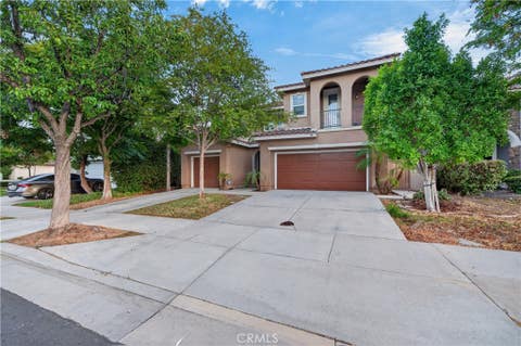 Photo of 36 Via De La Valle, Lake Elsinore, CA 92532 (MLS # SW26185252)