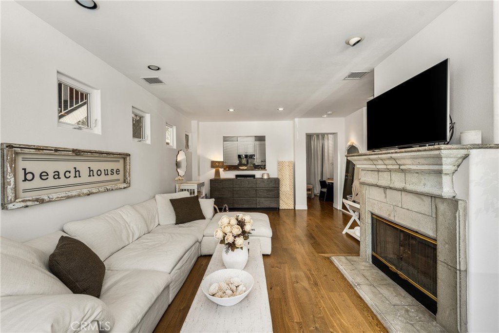 602 Larkspur Avenue A