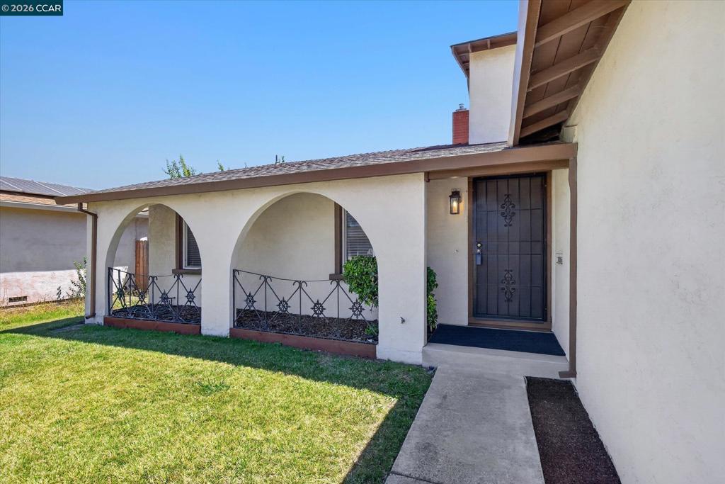 2829 Carmona Way