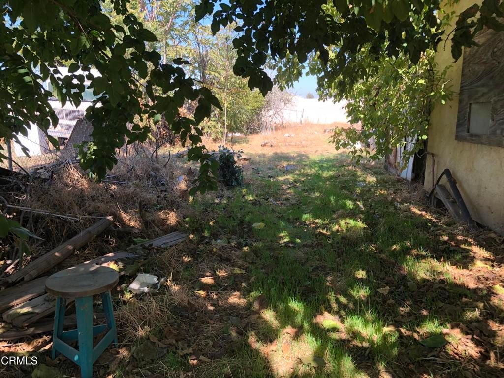 Photo of 7812 Middleton Lane, Lamont, CA 93241 (MLS # V1-33468)