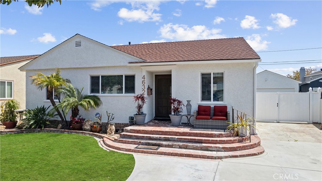 4632 Vangold Avenue