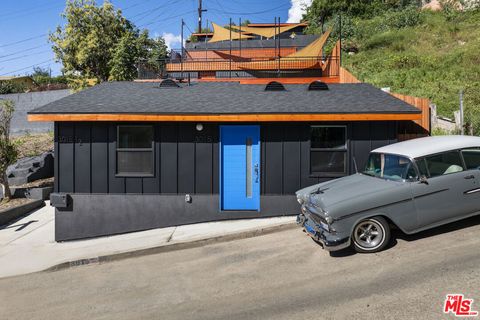 Photo of 3015 Future Place, Los Angeles, CA 90065 (MLS # 26657295)