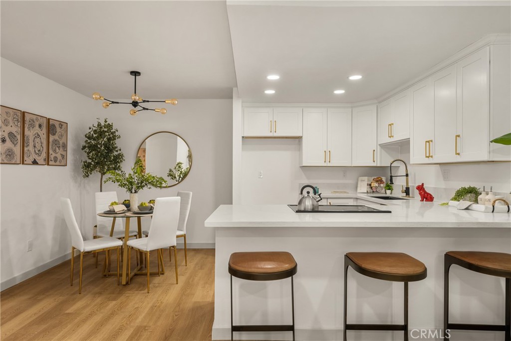 3010 Associated Road 122